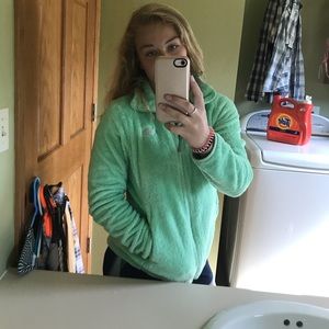 north face sweatshirt